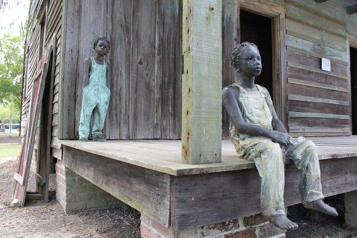 Whitney Plantation Tour con trasporto