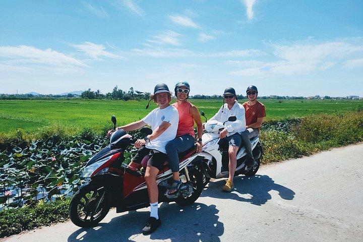 バイクで行くホイアンカントリーサイドディスカバリーツアー-地元料理
