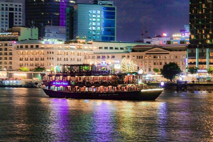 Dîner-croisière sur la rivière Saigon : buffet, menu fixe, cuisine raffinée (3 heures)
