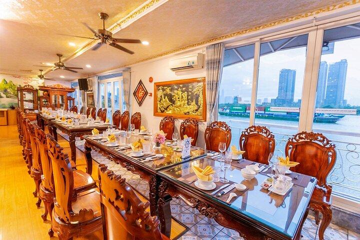 Saigon River Dinner Cruise: Buffet, Set Menu, Fine Dining (3hrs)