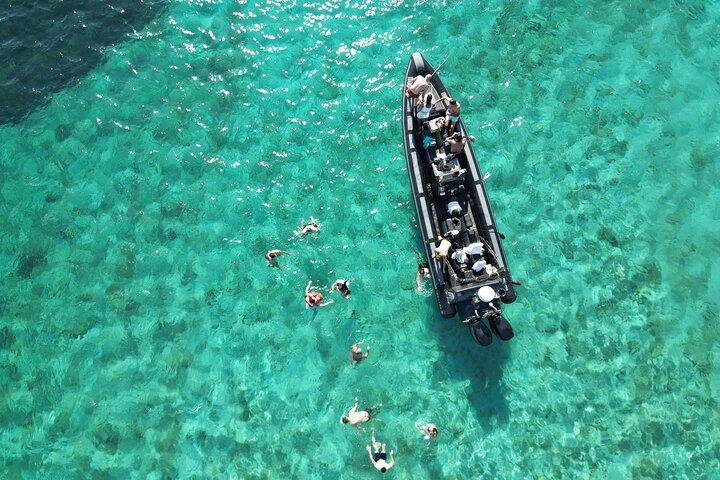 "Blue Lagoon Boat Tour from Split,Swimming,Snorkeling&Free Drink"