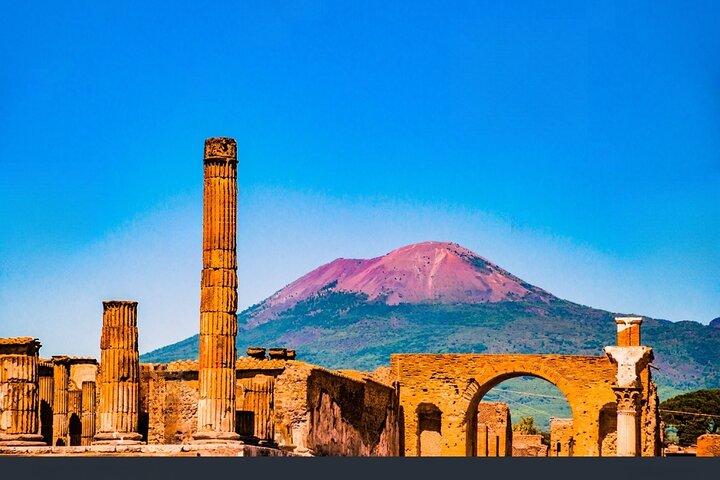 Pompeii private tour