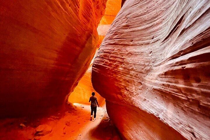 Sunset Sandboarding Peekaboo Slot Canyon UTV Adventure (Privat)