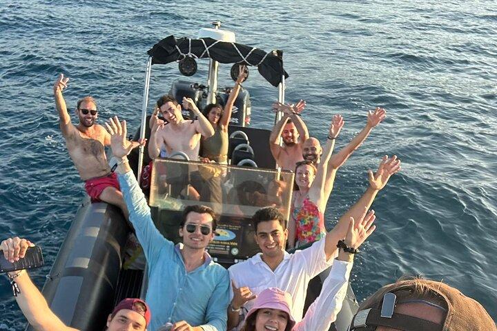 "Excursion en bateau Blue Lagoon au départ de Split, baignade, plongée et boisson gratuite"