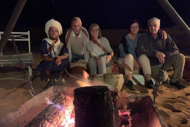 Nacht in Erg Chebbi-woestijn, kameelrit, vertrek vanuit Errachidia