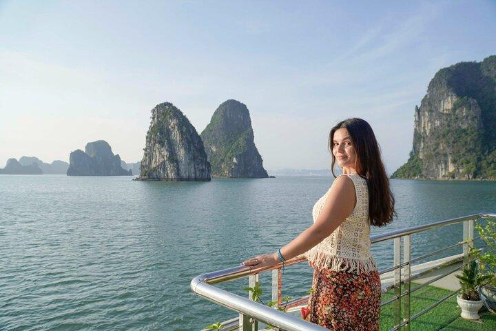 Halong Bay Deluxe Day Tour by Alova Premium Cruise