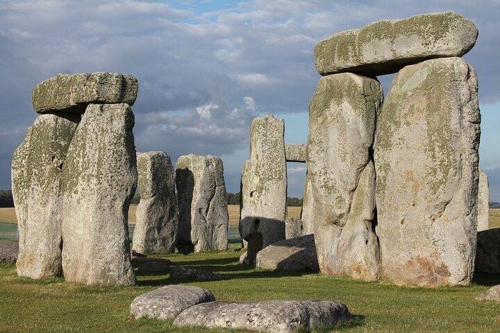 Visite privée des bains romains de Stonehenge avec entrée