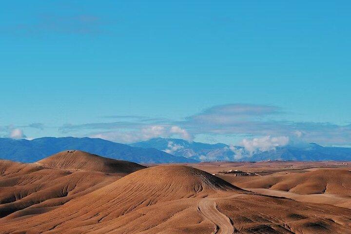 Spettacolo con cena nel deserto di Marrakech e giro in cammello al tramonto - Autentico