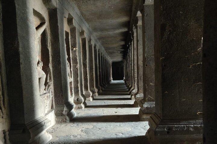 Elephanta Caves & Island guidet privat tur