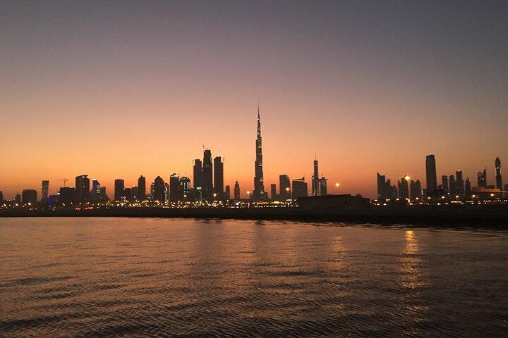 Disfrute de una cena en los restaurantes del Burj Khalifa con entradas para el piso 124