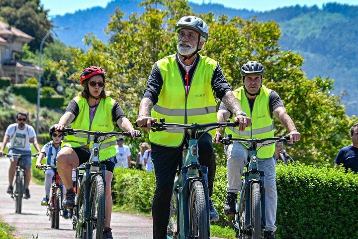 Excursion en vélo électrique avec prise en charge optionnelle au bateau de croisière