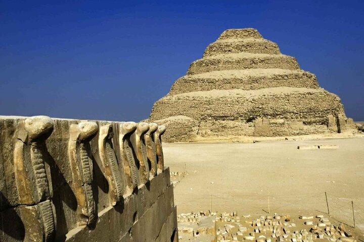Heldags privat tur till Sakara och Giza pyramiderna