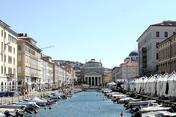 Transfert privé direct de Venise à Trieste, jusqu'à 8 personnes
