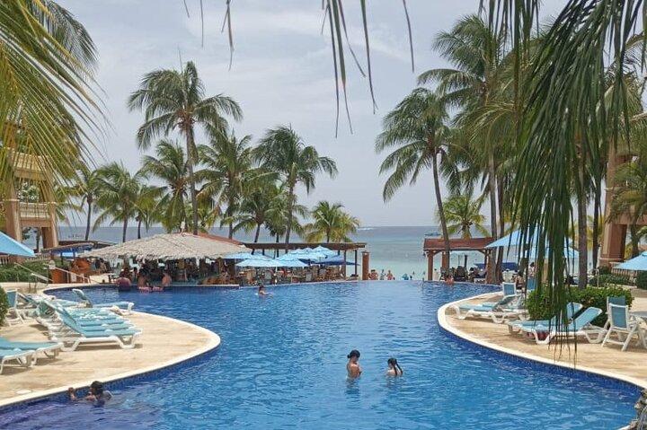 Infinity Bay Resort – Bronze-Paket