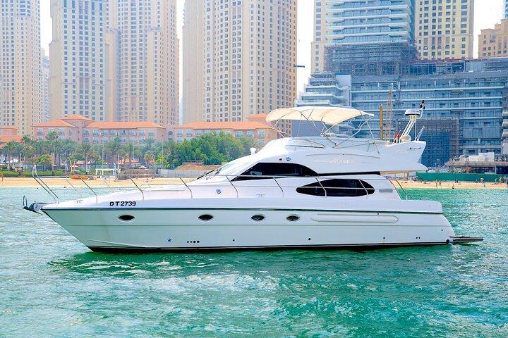 Dubai privat lyxkryssning på en elegant 50FT Yacht