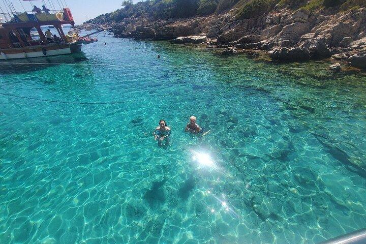 Excursion en bateau sur l'île noire de Bodrum