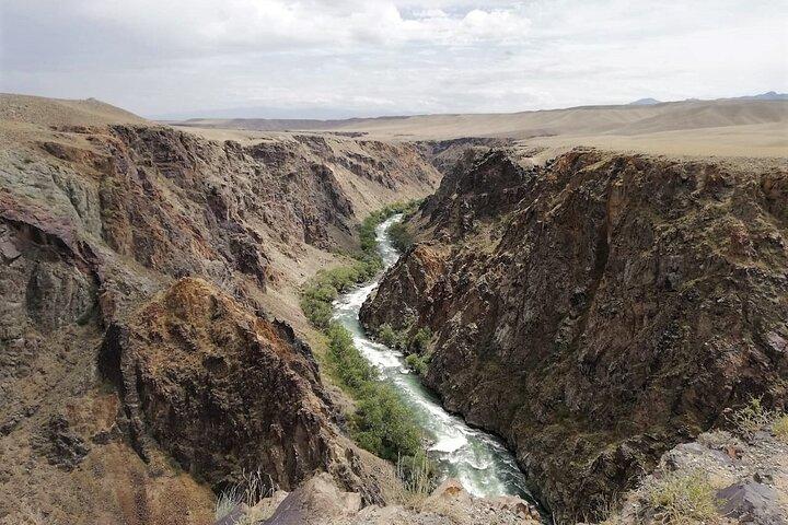 Tour di 2 giorni ad Almaty Kolsay e Kaindy Lake e Charyn Canyon