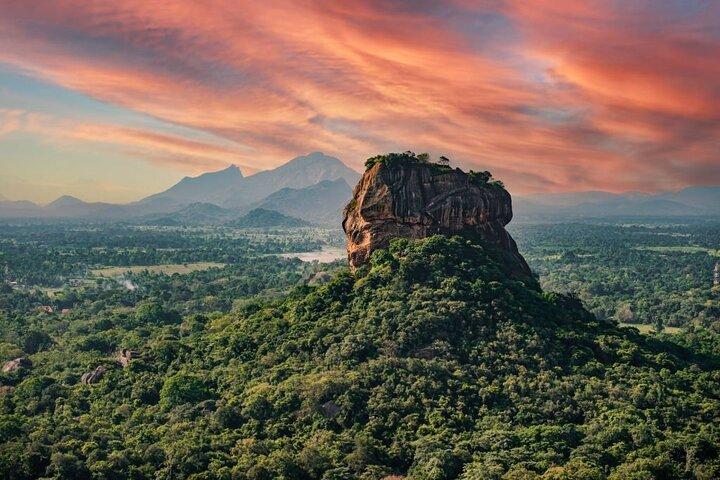 Tour privado de 8 dias em Colombo com guia e transporte privado
