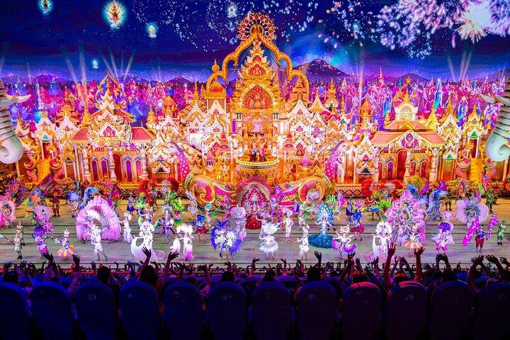 Entrada mágica de carnaval en Phuket con cena buffet