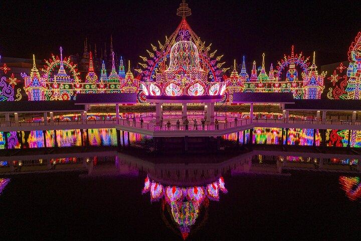 Entrada mágica de carnaval en Phuket con cena buffet