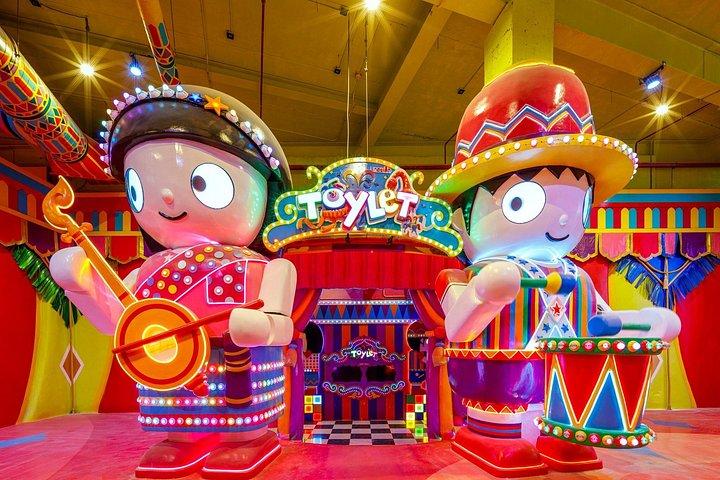 Carnival Magic Ticket in Phuket with Buffet Dinner and Transfer