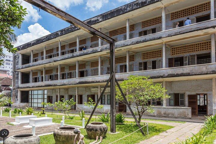 Phnom Penh Tour, Koninklijk Paleis, Genocidemuseum & Killing Fields