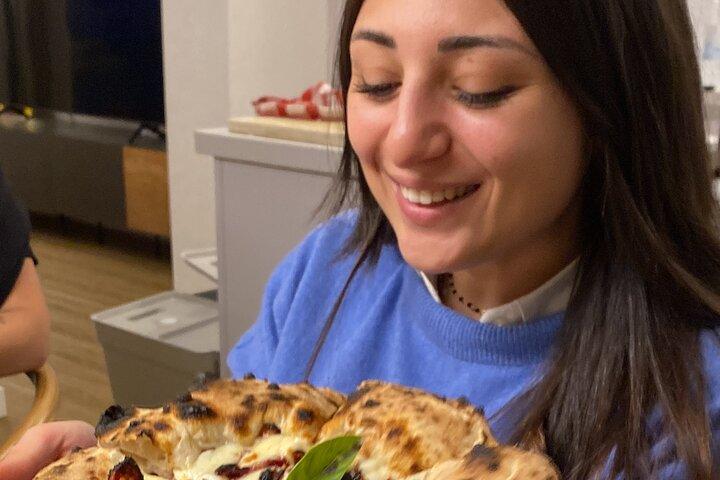 Prepara e gusta la vera pizza napoletana in Spagna