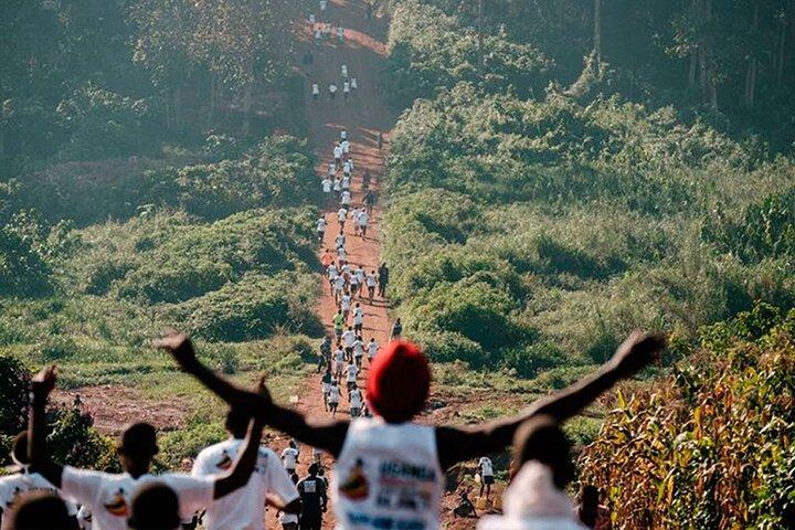 14-dages privat maratonløbslejr i Uganda