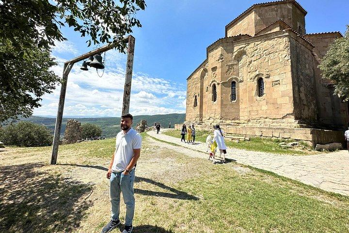 Viaje inolvidable a través de Mtskheta, Jvari, Gori, Uplistsikhe