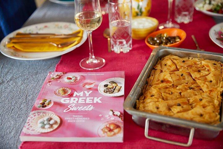 アテネでギリシャ料理教室 料理エディター＆著者イオアンナさん