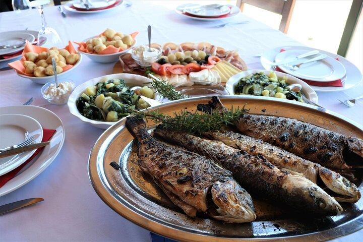 ペリェシャツ ワイン、ビーチ、ランチ - ドゥブロヴニク発リラックス ツアー