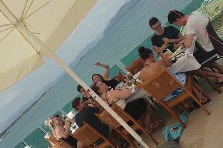 ペリェシャツ ワイン、ビーチ、ランチ - ドゥブロヴニク発リラックス ツアー