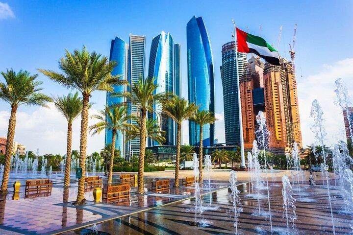 Tour della città di Abu Dhabi da Dubai
