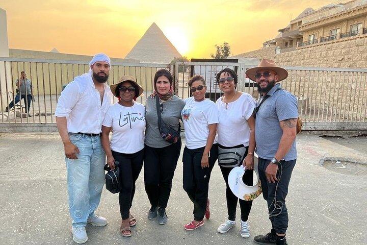 Visite privée: Pyramides de Gizeh, Memphis City & Sakkara Pyramid