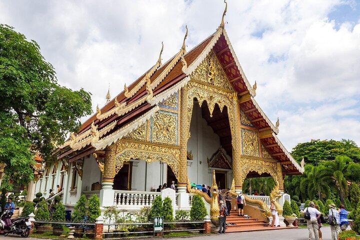 Chiang Mais gamle by og templer guidet vandretur - 3 timer
