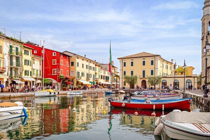 Tour privado de día completo a Verona y el lago de Garda desde Verona