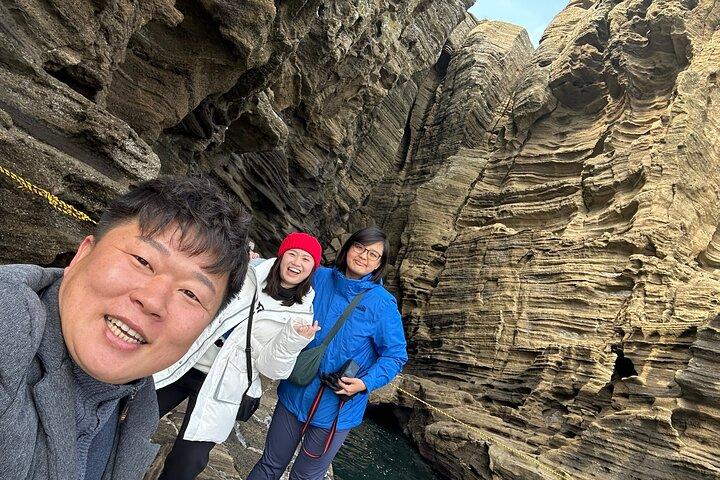 Small group Jeju private Full-Day Tour of East and South and West