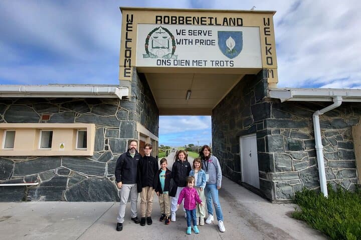 Robben Island and Table Mountain Full Day Private Tour