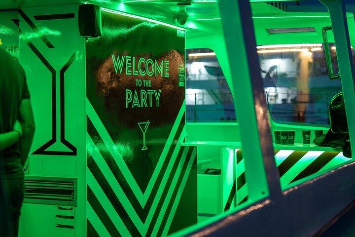 Porto: Douro River Party Boat with Sunset Option and 6 Bridges