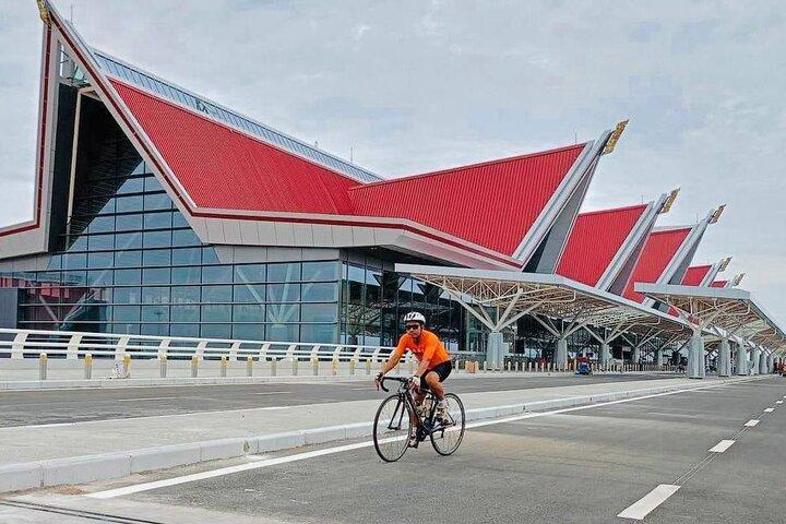 シェムリアップ アンコール空港シャトルバス(ホテルから空港まで)