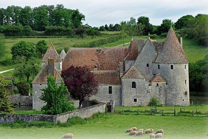 Château de Buranlure 1000 Jahre Geschichte, Erbe und Önologie