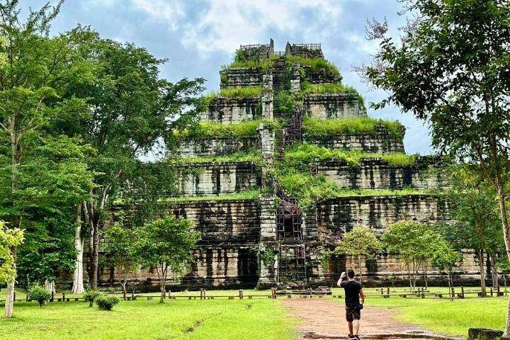 プレアヴィヒア寺院-ケル島＆少人数制のその他の寺院