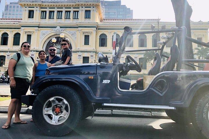 Halvdagars Ho Chi Minh City - Privat Jeep Tour