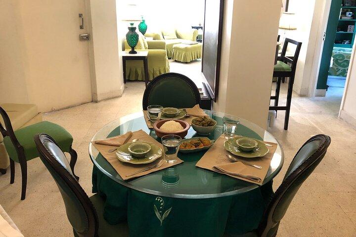 Aula de culinária bengali tradicional em Kolkata em uma casa local