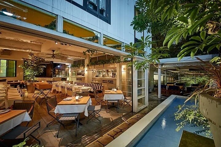 Shopper's Dream: Private Tokyo Shopping Tour in Luxury SUV