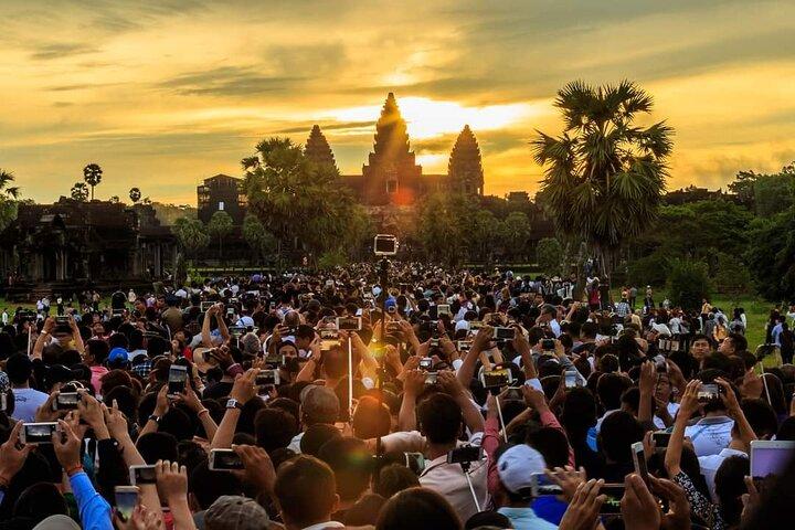 Templos de 2 días con visitas guiadas privadas al amanecer