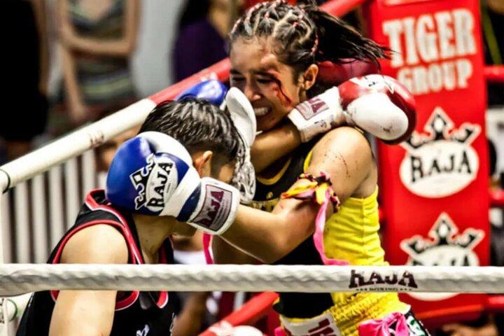 Bangla Boxing Stadium Muay Thai billet i Phuket