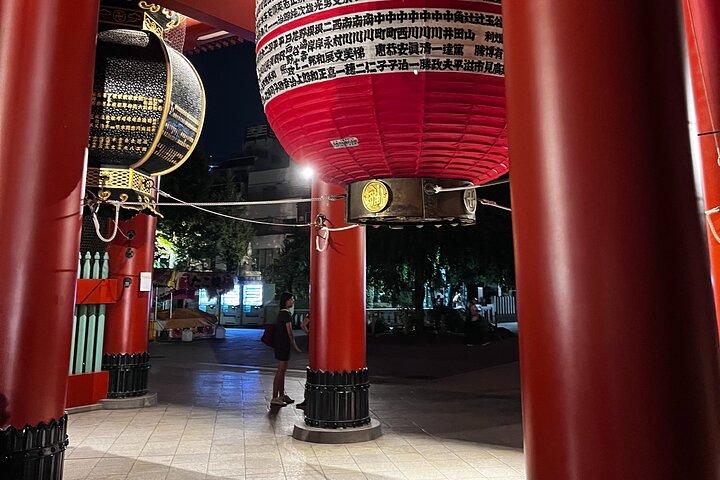 東京 : 浅草フードツアー 料理15品・飲食店4店