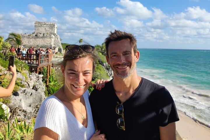 Archeological Guided Walking Tour in Tulum