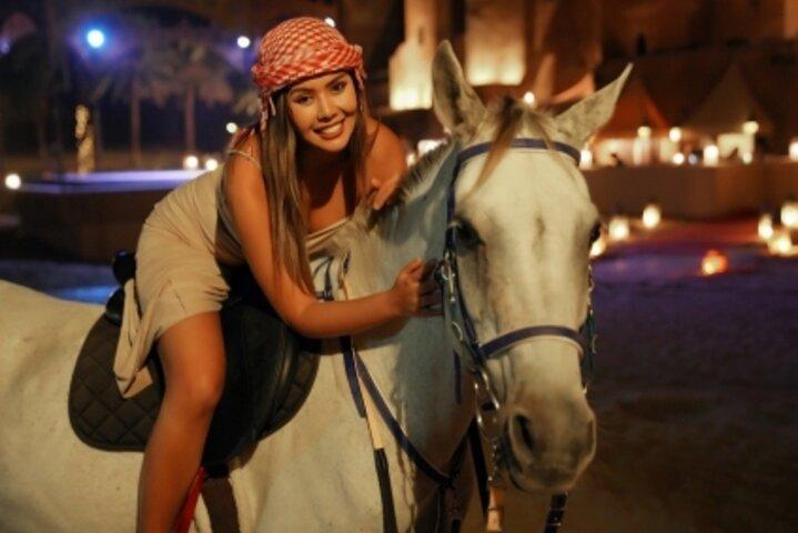 Royal Sahara Desert Fortress Safari met 5-sterren internationaal buffetdiner